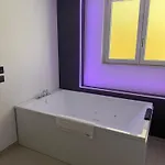 Couette-café Sunset Con Jacuzzi A 200m Dal Mare *