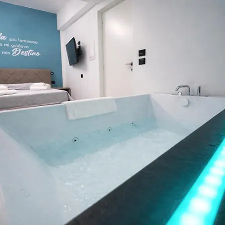 Sunset Con Jacuzzi A 200m Dal Mare